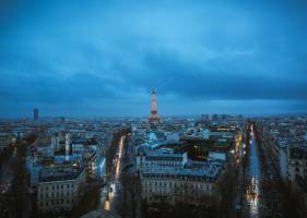 Davy AHOUA - STUDIO VISUALIZER